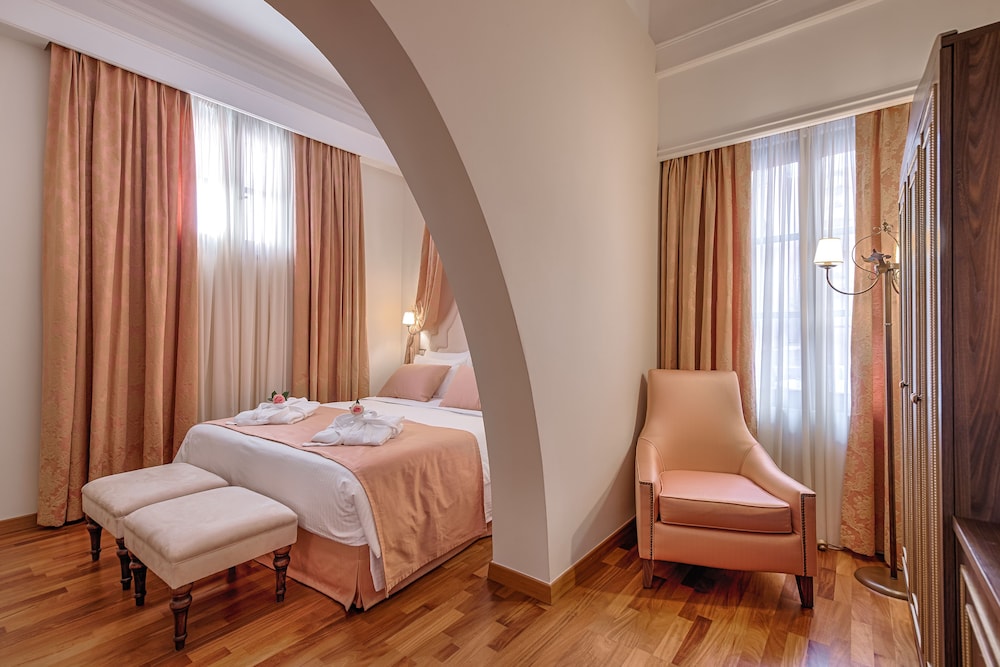 Sperveri Boutique Hotel — Hotel rooms in Rhodes Town, South Aegean