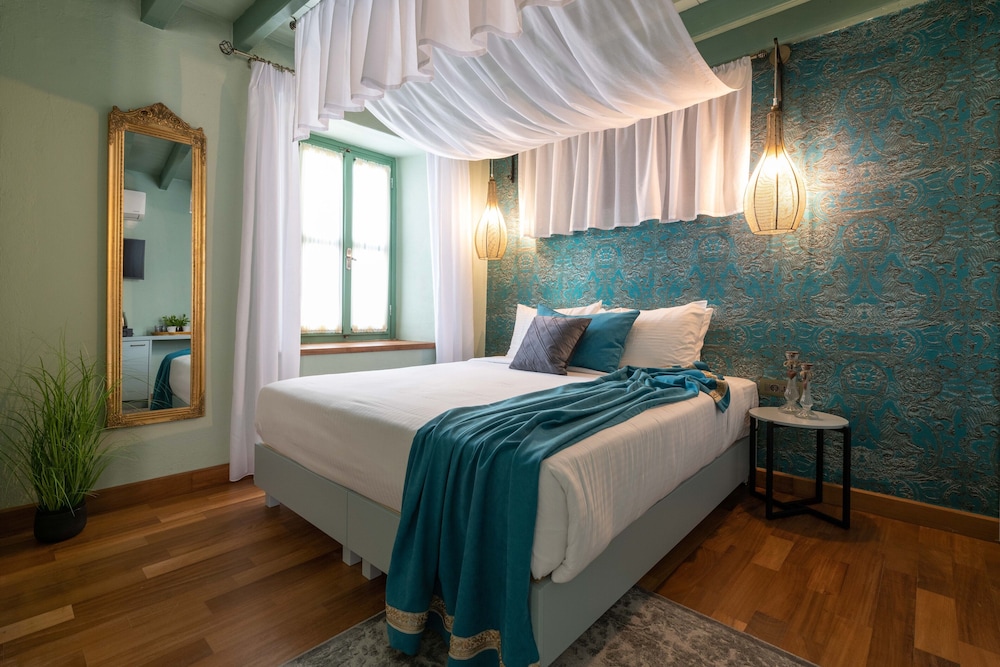 Sperveri Boutique Hotel — Hotel rooms in Rhodes Town, South Aegean