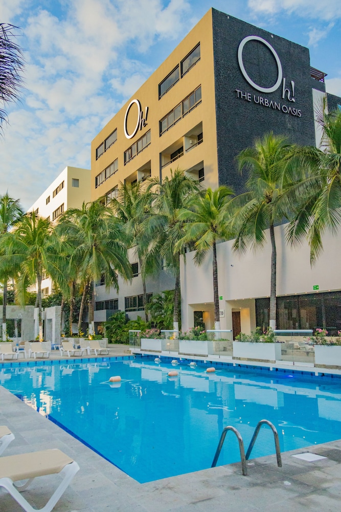 Oh! Cancun - The Urban Oasis & Beach Club — Hotel building in Cancun, Quintana Roo