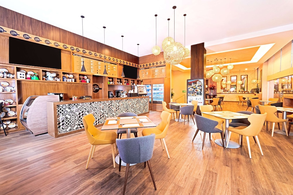 Oh! Cancun - The Urban Oasis & Beach Club — Restaurant & bars in Cancun, Quintana Roo