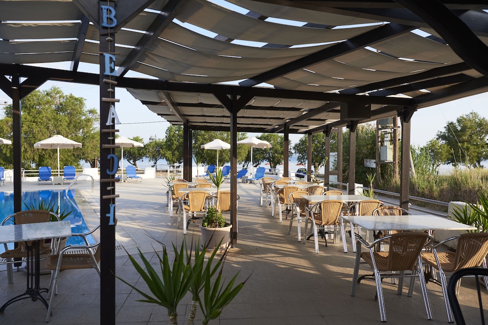 Kalloni Bay — Restaurant & bars in Lesvos Island