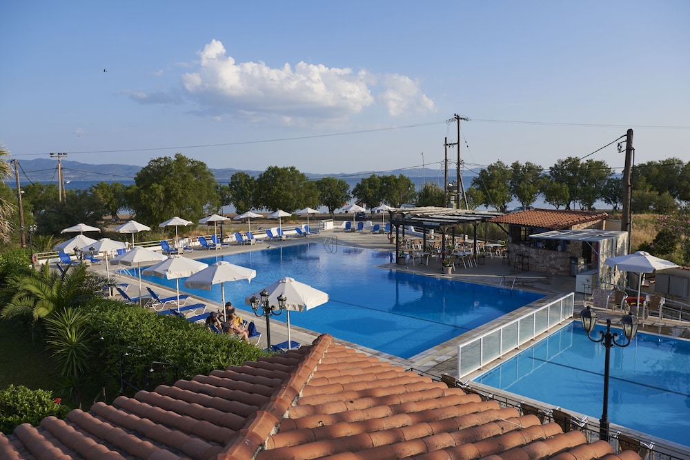 Kalloni Bay — Swimming pool in Lesvos Island