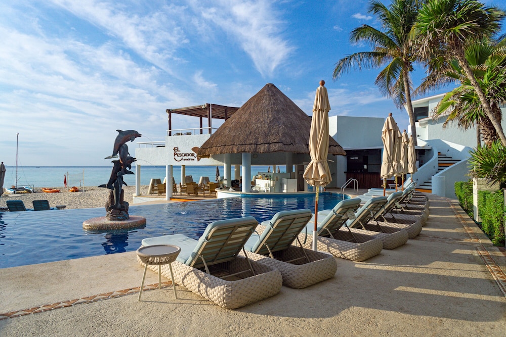 Sunset Fishermen Beach Resort Playa del Carmen - All inclusive — Swimming pool in Playa del Carmen, Quintana Roo