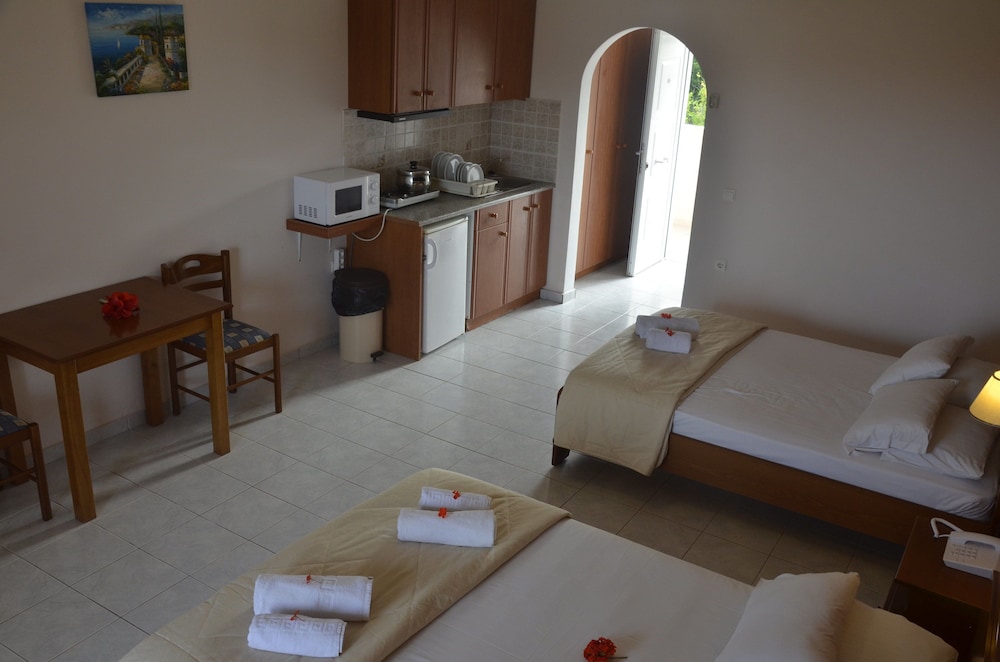 Jenny Hotel — Hotel rooms in Laganas, Ionian Islands