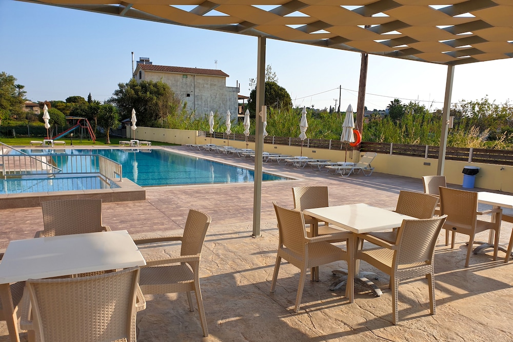 Jenny Hotel — Swimming pool in Laganas, Ionian Islands