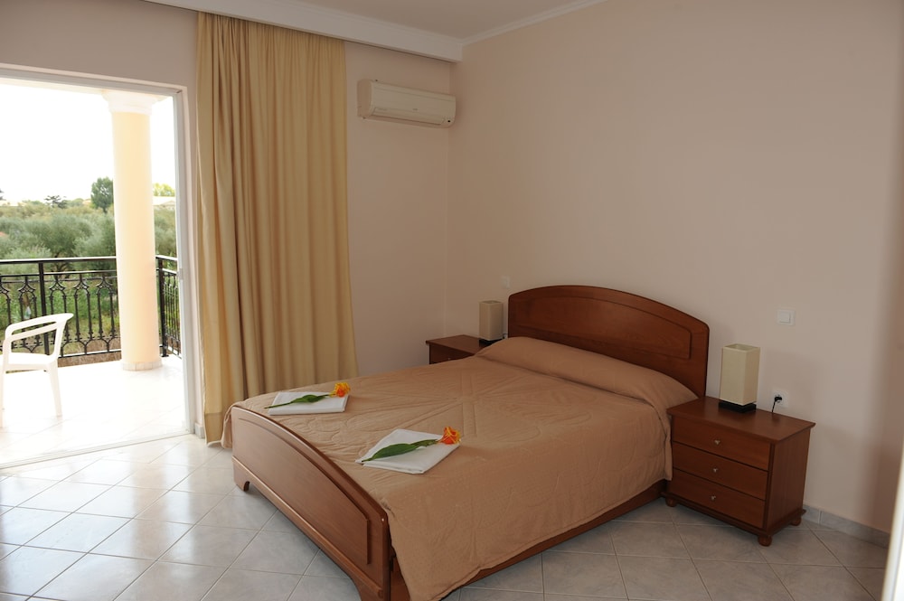 Jenny Hotel — Hotel rooms in Laganas, Ionian Islands