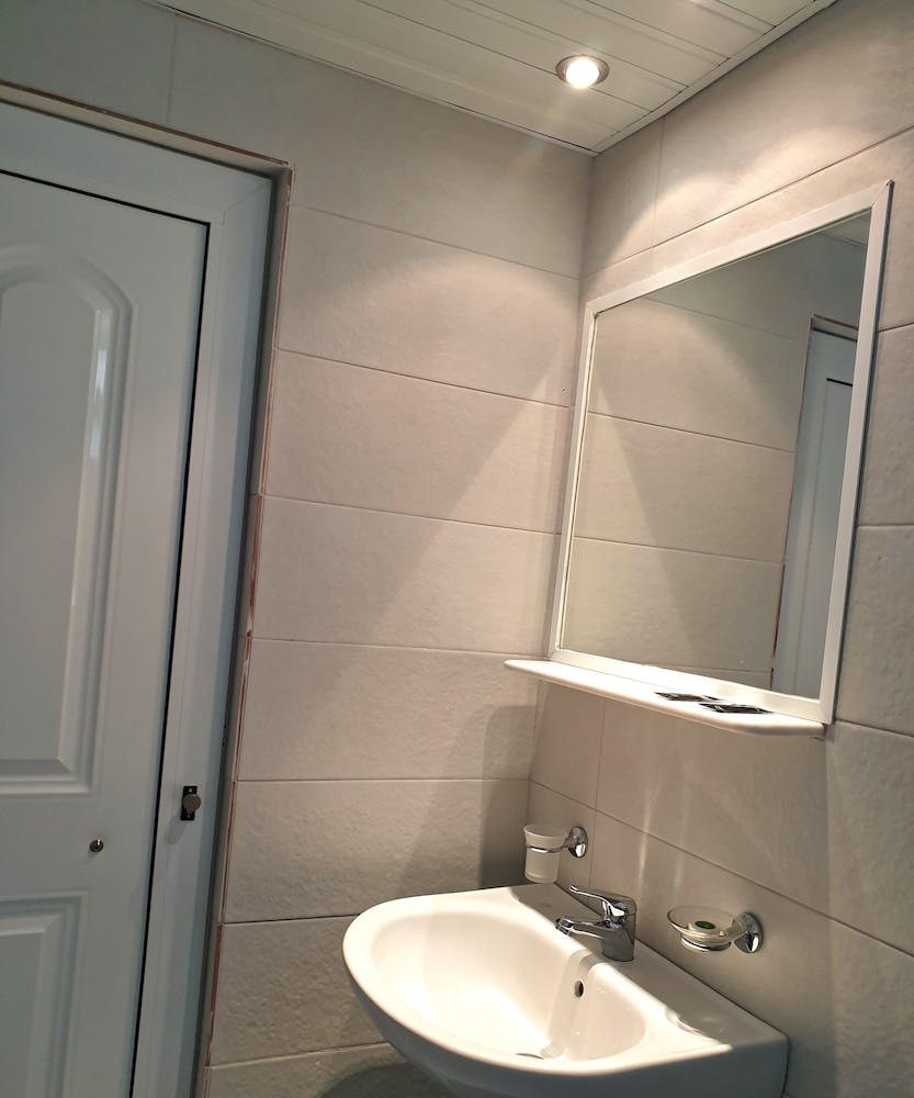 Jenny Hotel — Hotel rooms in Laganas, Ionian Islands