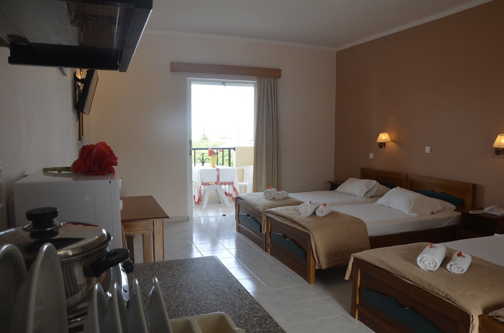 Jenny Hotel — Hotel rooms in Laganas, Ionian Islands