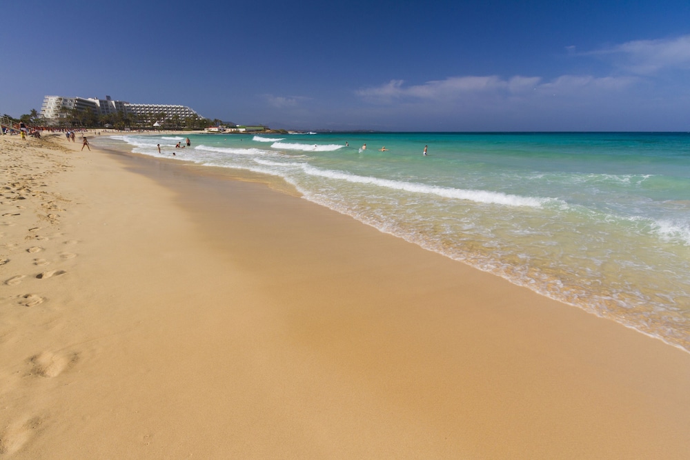 Bristol Sunset Beach — Beach in Corralejo, Canary Islands