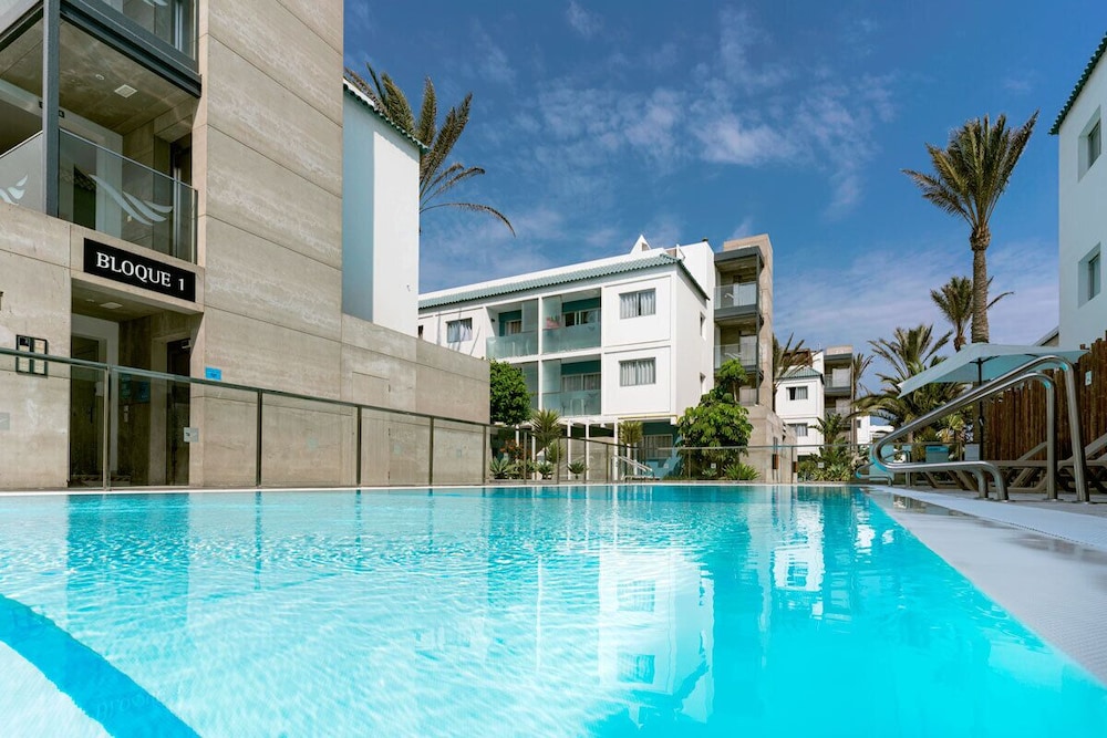 Bristol Sunset Beach — Main photo in Corralejo, Canary Islands