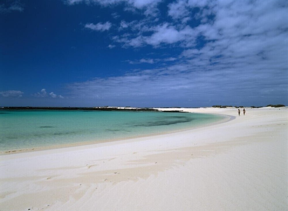 Bristol Sunset Beach — Beach in Corralejo, Canary Islands