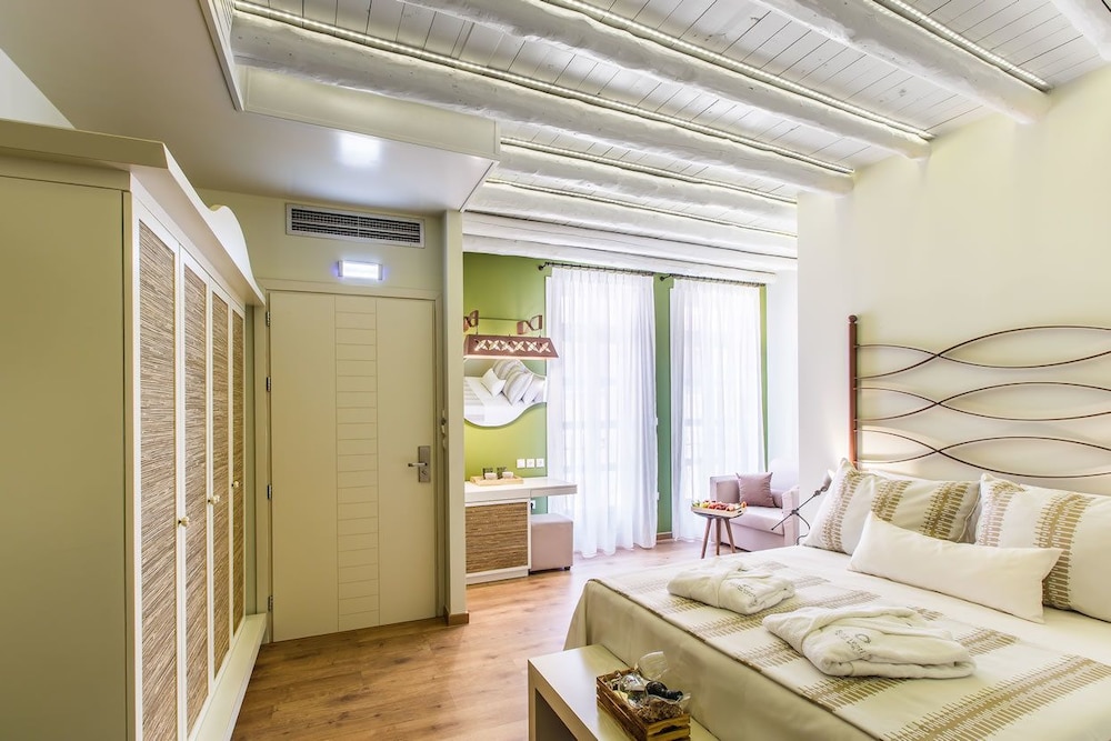 Sette Venti Boutique Hotel — Hotel rooms in Chania