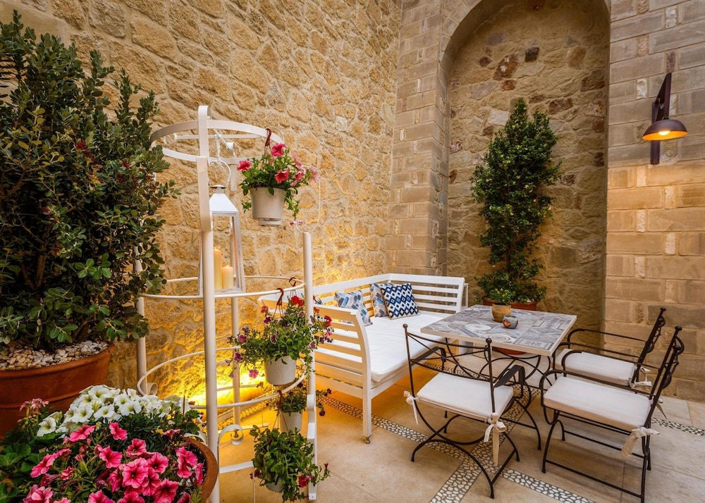 Sette Venti Boutique Hotel — Hotel building in Chania