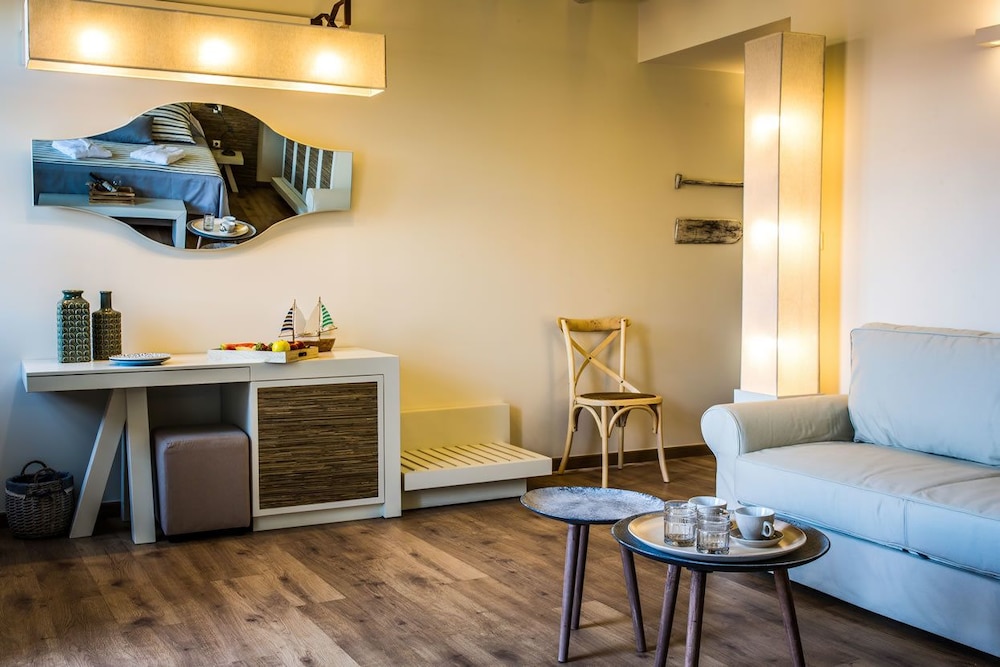 Sette Venti Boutique Hotel — Hotel rooms in Chania