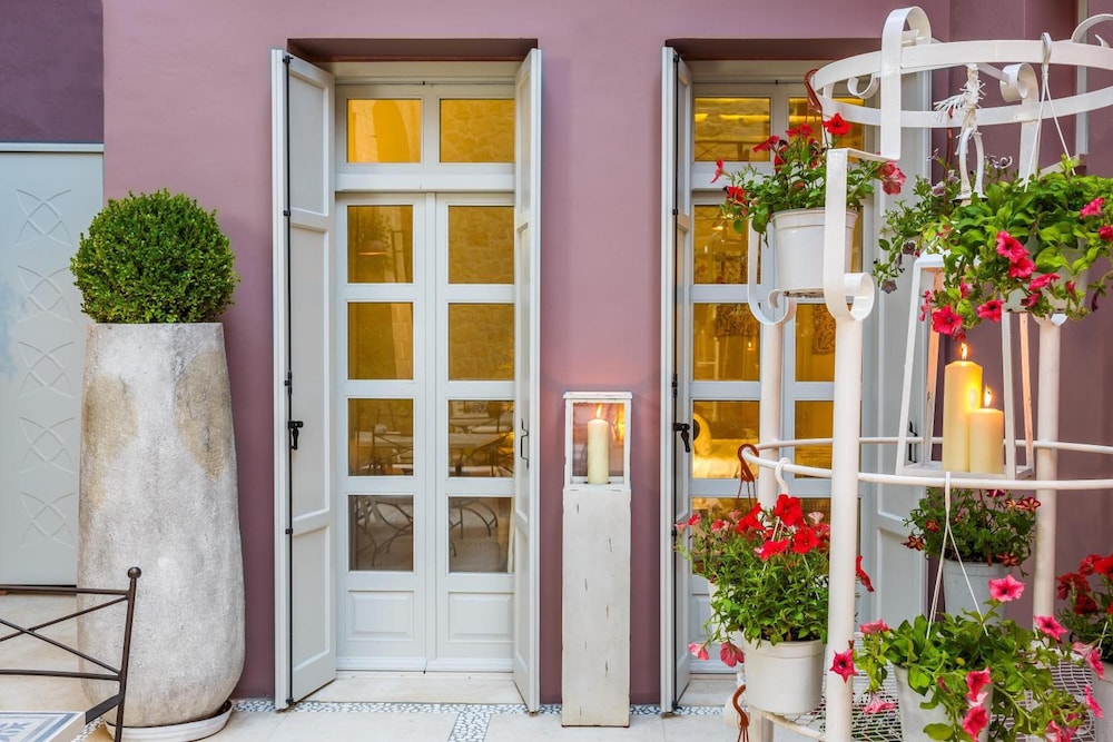 Sette Venti Boutique Hotel — Hotel building in Chania