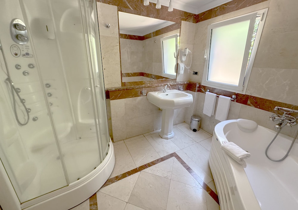 Holiday Club Playa Amadores — Hotel rooms in Puerto Rico, Canary Islands