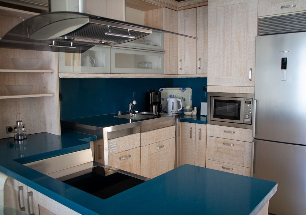 Holiday Club Playa Amadores — Hotel rooms in Puerto Rico, Canary Islands
