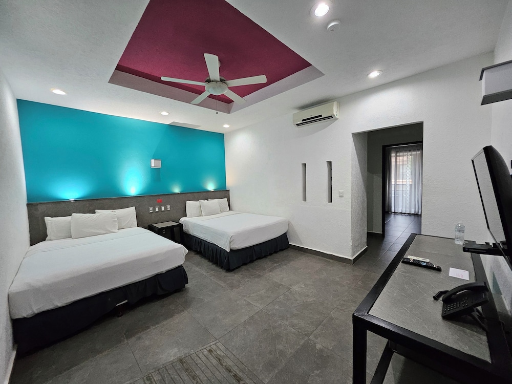 Hotel MX portal maya — Hotel rooms in Playa del Carmen, Quintana Roo