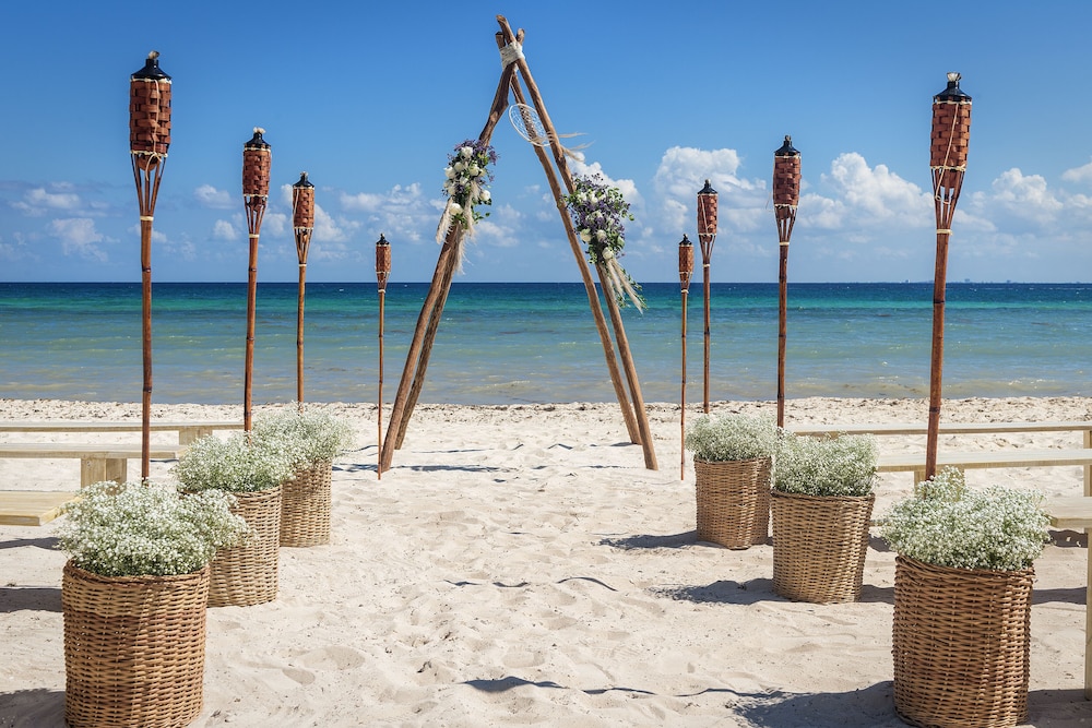Ocean Riviera Paradise All Inclusive — Beach in Playa del Carmen, Quintana Roo