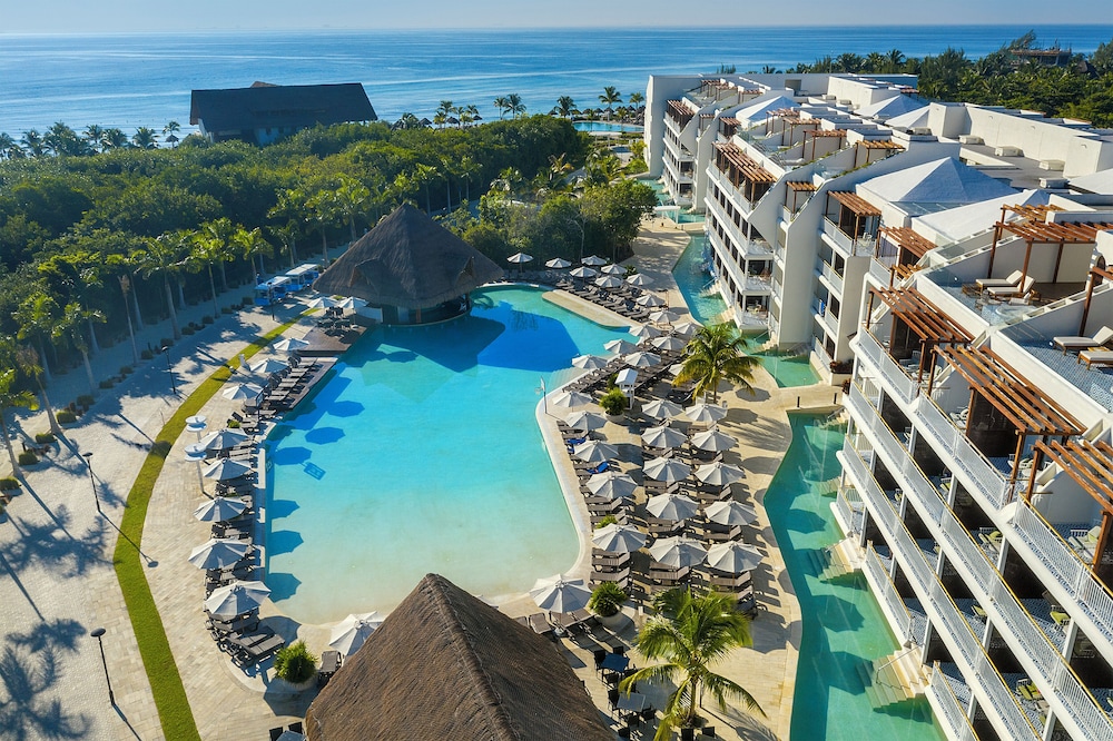 Ocean Riviera Paradise All Inclusive — Swimming pool in Playa del Carmen, Quintana Roo