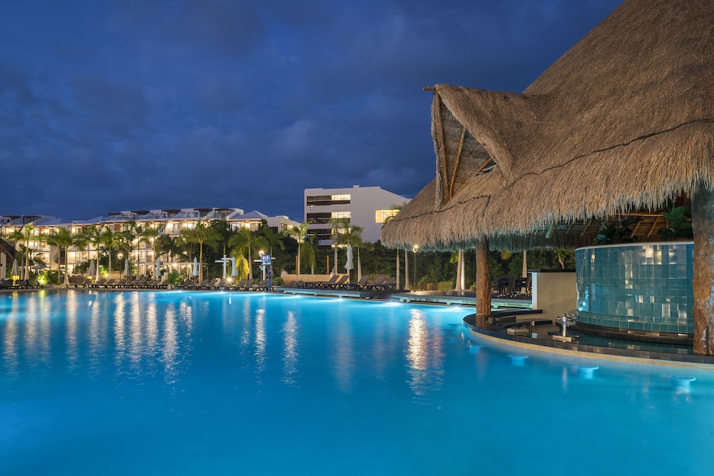 Ocean Riviera Paradise All Inclusive — Swimming pool in Playa del Carmen, Quintana Roo