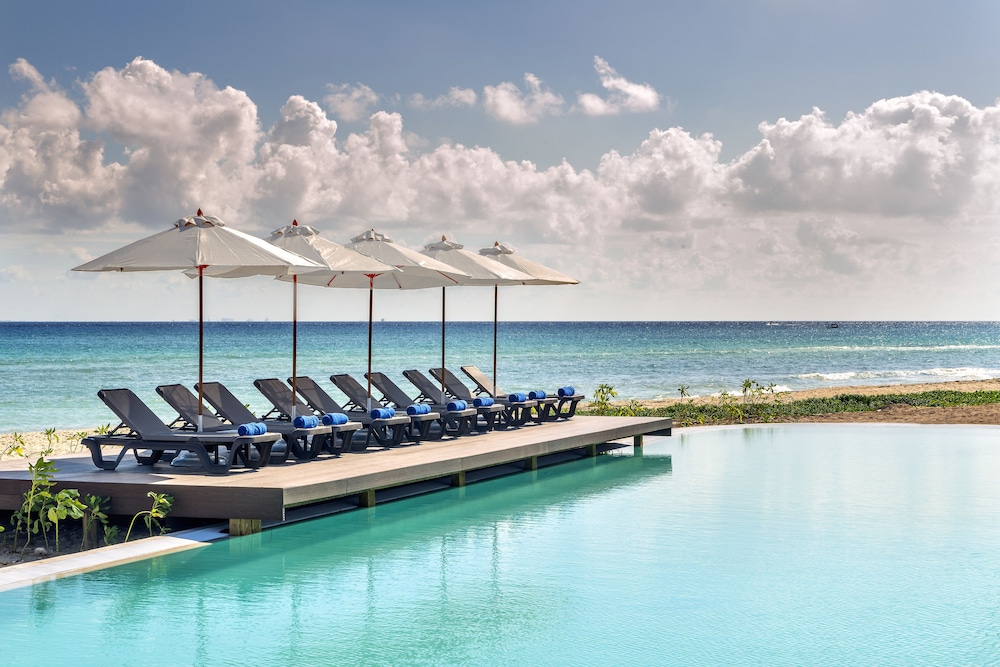 Ocean Riviera Paradise All Inclusive — Swimming pool in Playa del Carmen, Quintana Roo