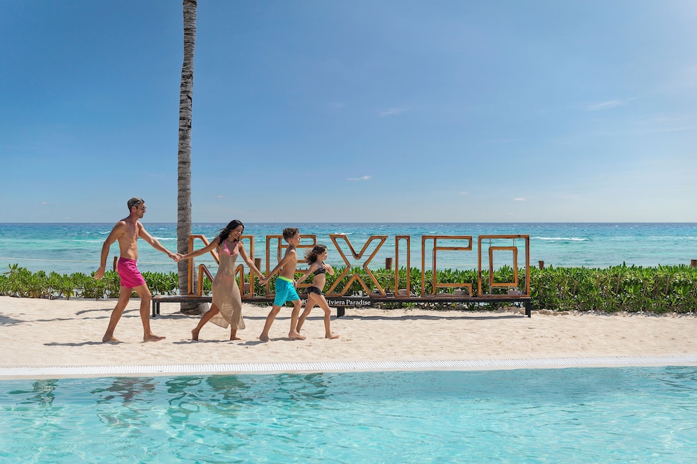 Ocean Riviera Paradise All Inclusive — Beach in Playa del Carmen, Quintana Roo