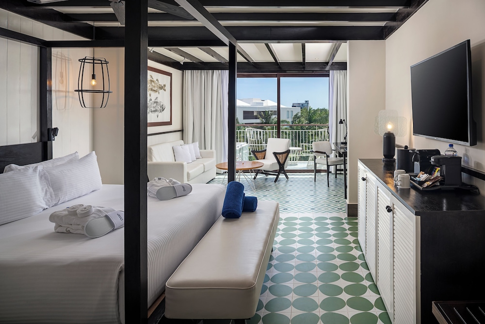 Ocean Riviera Paradise All Inclusive — Hotel rooms in Playa del Carmen, Quintana Roo