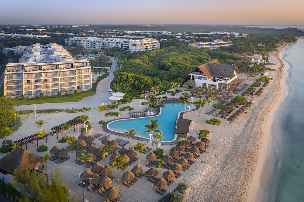 Ocean Riviera Paradise All Inclusive — Swimming pool in Playa del Carmen, Quintana Roo