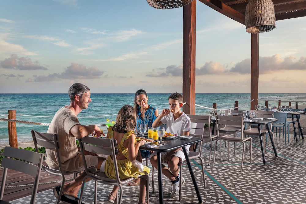 Ocean Riviera Paradise All Inclusive — Restaurant & bars in Playa del Carmen, Quintana Roo