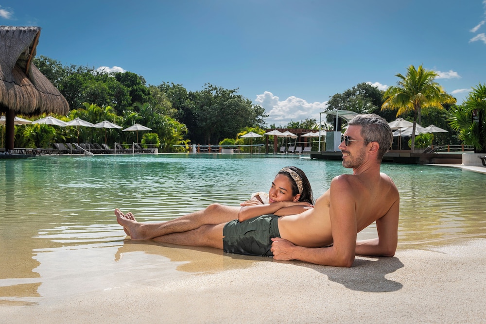 El Beso Adults Only at Ocean Riviera Paradise - All Inclusive — Swimming pool in Playa del Carmen, Quintana Roo