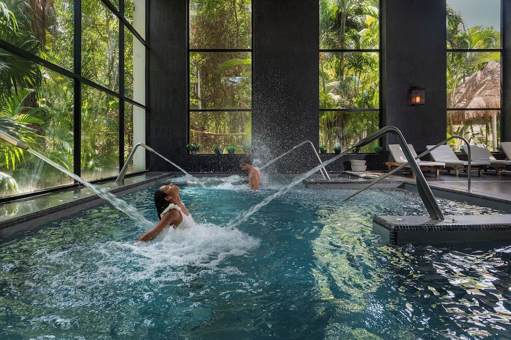 El Beso Adults Only at Ocean Riviera Paradise - All Inclusive — Spa in Playa del Carmen, Quintana Roo