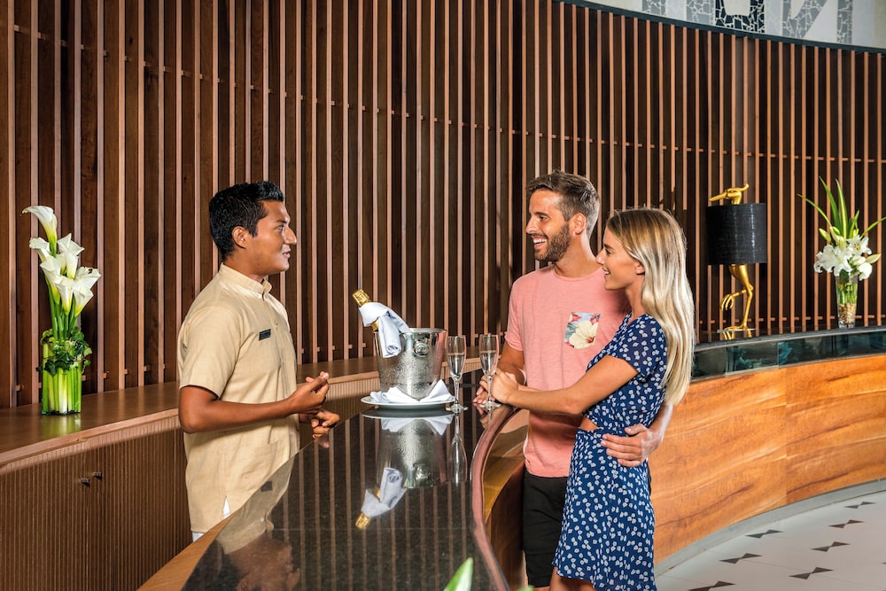 El Beso Adults Only at Ocean Riviera Paradise - All Inclusive — Restaurant & bars in Playa del Carmen, Quintana Roo