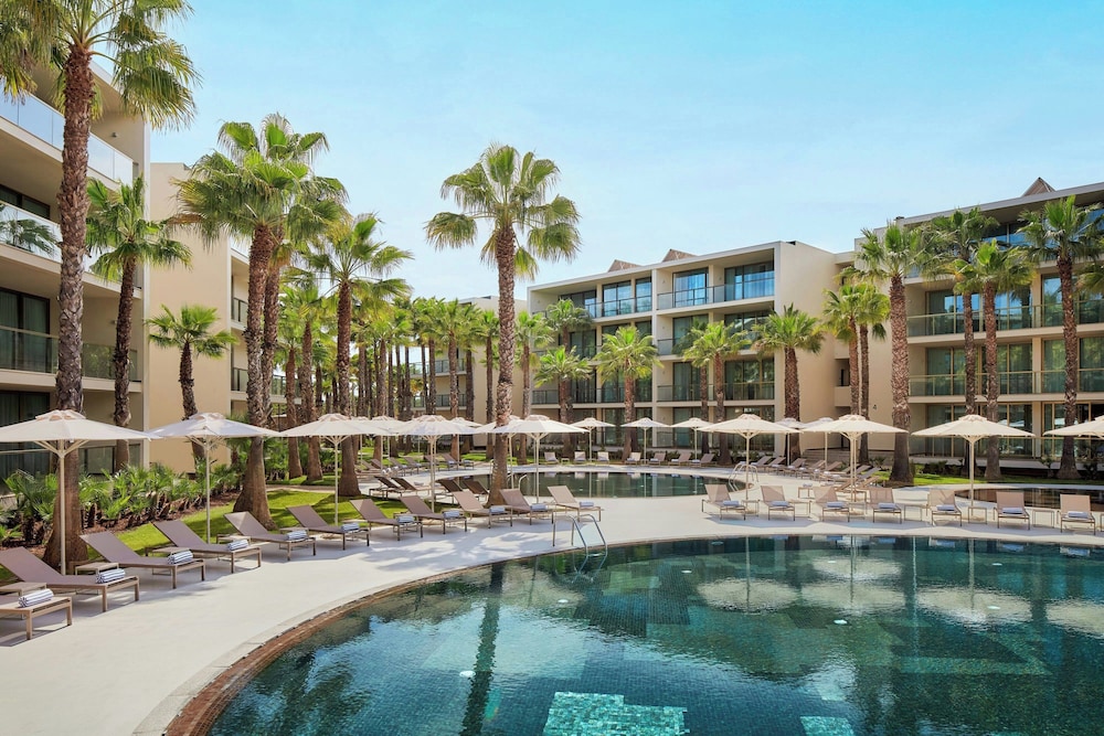 Marriott Residences Salgados Resort, Algarve — Swimming pool in Albufeira, Faro