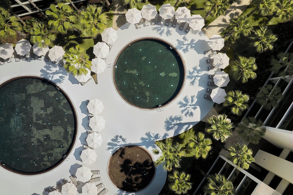 Marriott Residences Salgados Resort, Algarve — Swimming pool in Albufeira, Faro