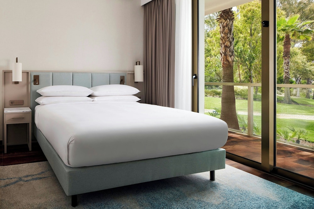 Marriott Residences Salgados Resort, Algarve — Hotel rooms in Albufeira, Faro