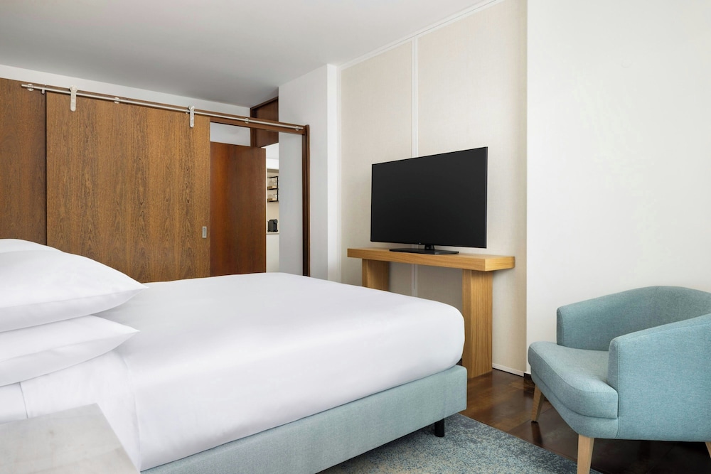 Marriott Residences Salgados Resort, Algarve — Hotel rooms in Albufeira, Faro