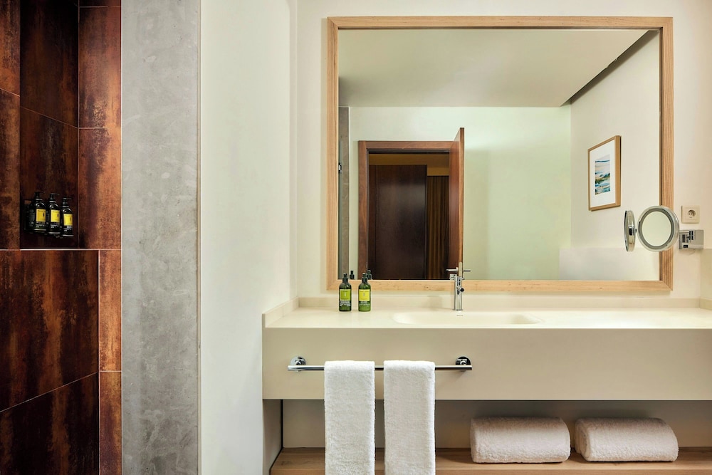Marriott Residences Salgados Resort, Algarve — Hotel rooms in Albufeira, Faro