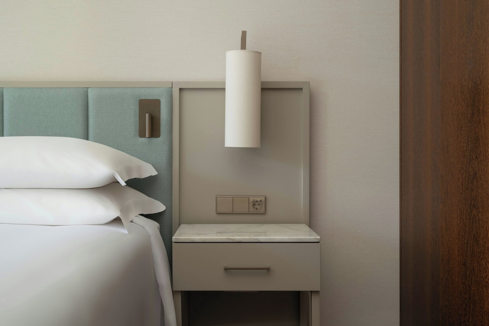 Marriott Residences Salgados Resort, Algarve — Hotel rooms in Albufeira, Faro