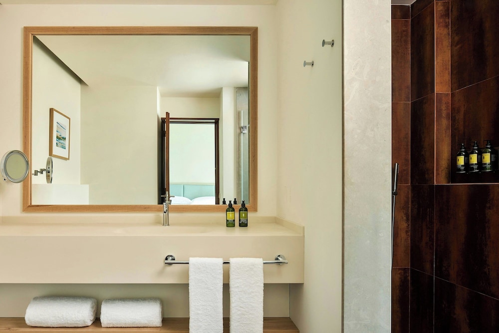 Marriott Residences Salgados Resort, Algarve — Hotel rooms in Albufeira, Faro