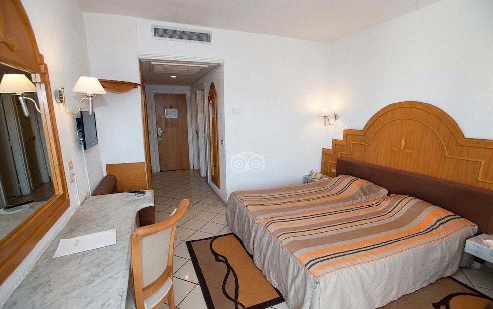 Hotel Riviera - Family Only — Hotel rooms in Port El Kantaoui