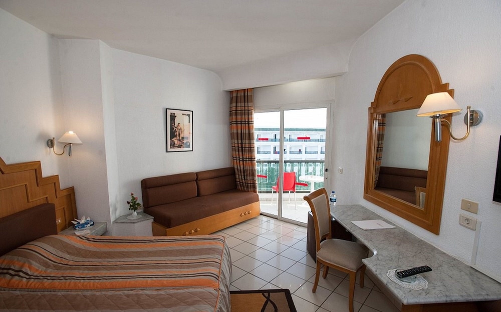 Hotel Riviera - Family Only — Hotel rooms in Port El Kantaoui
