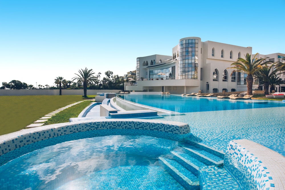 Iberostar Selection Kantaoui Bay — Swimming pool in Port El Kantaoui