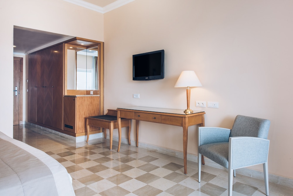 Iberostar Selection Kantaoui Bay — Hotel rooms in Port El Kantaoui