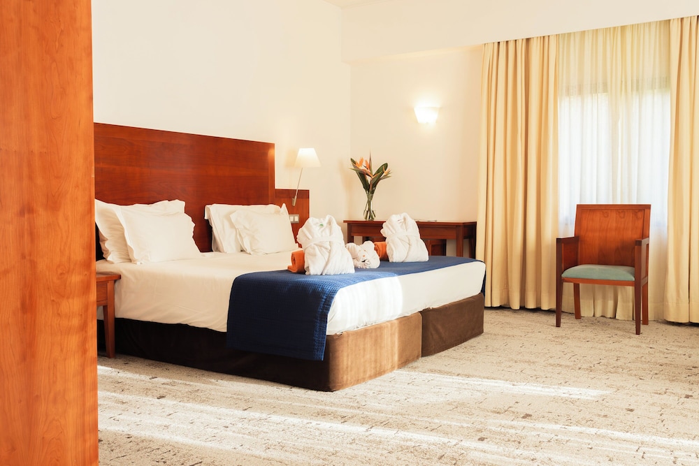 BIO Hotel - Hotel Quinta da Serra — Hotel rooms in Ribeira Brava, Madeira