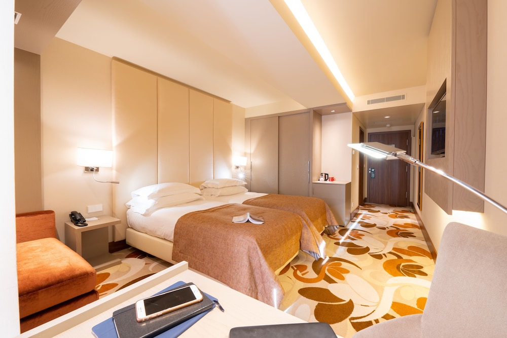 Smy Lisboa — Hotel rooms in Lisbon, Lisboa