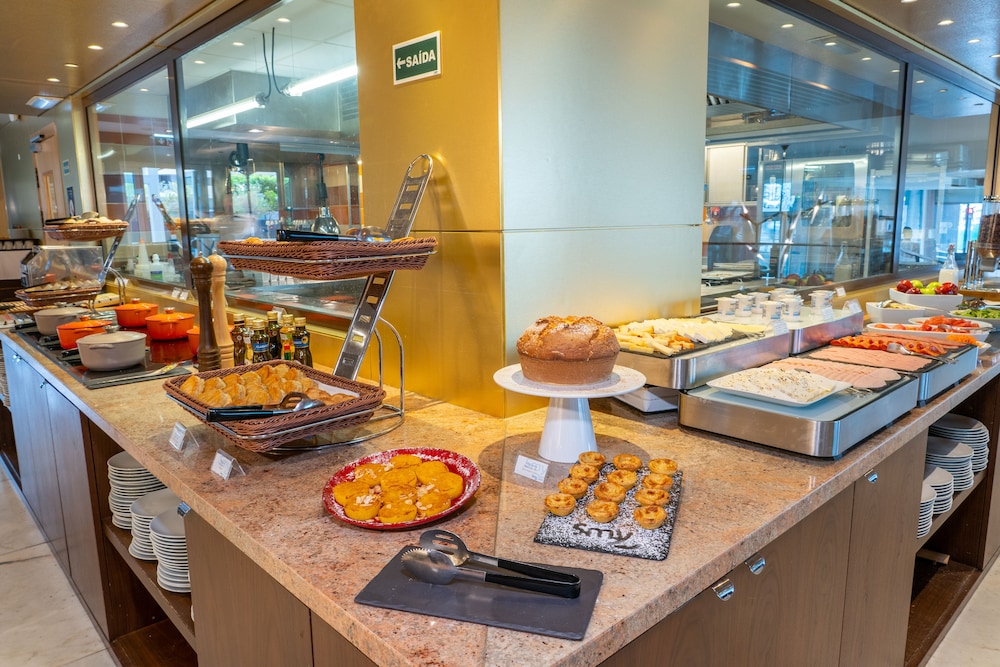 Smy Lisboa — Restaurant & bars in Lisbon, Lisboa
