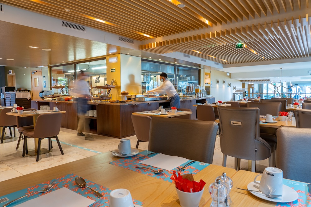 Smy Lisboa — Restaurant & bars in Lisbon, Lisboa