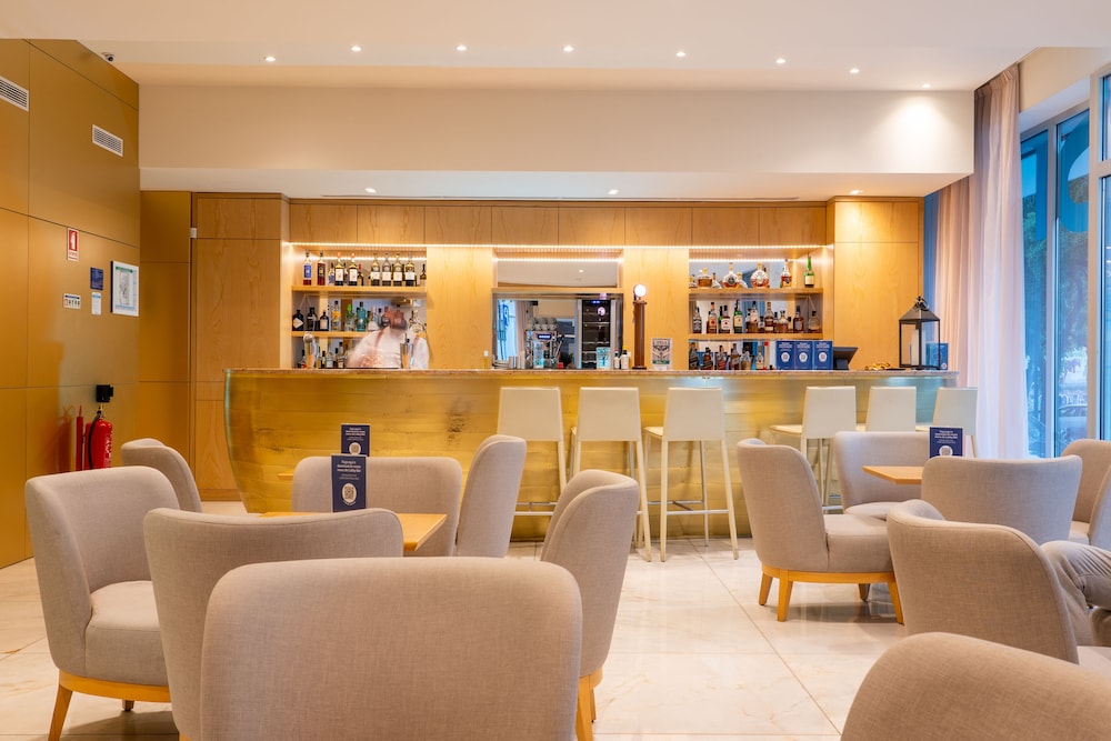 Smy Lisboa — Restaurant & bars in Lisbon, Lisboa