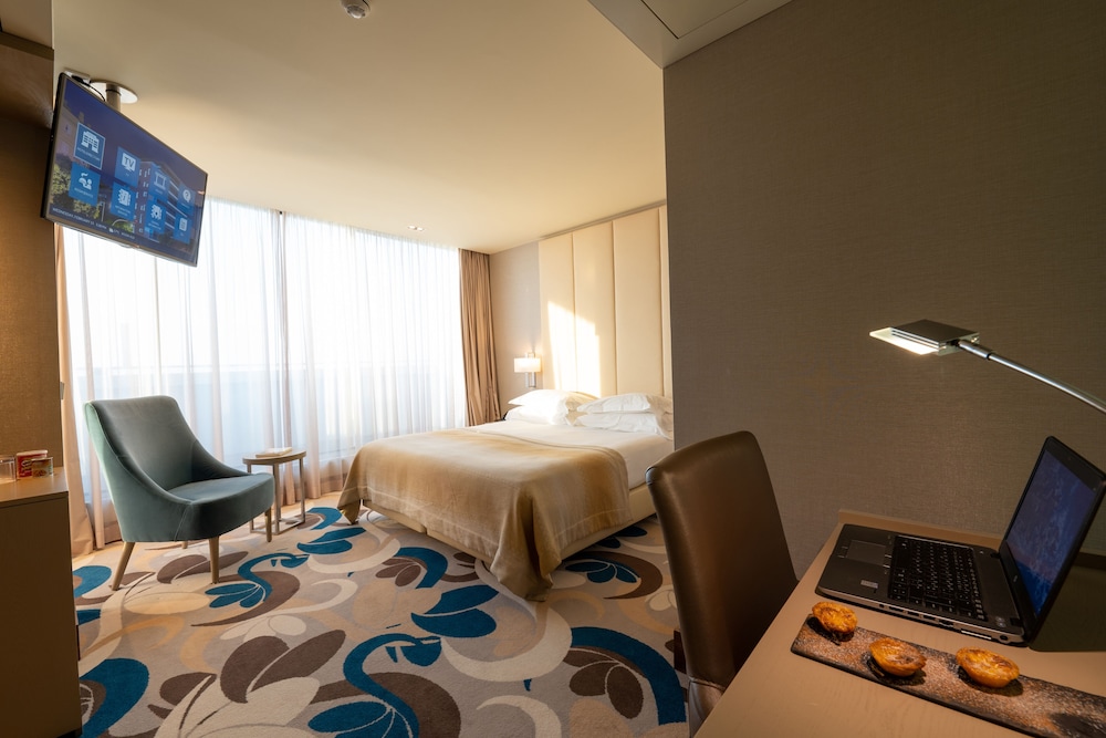 Smy Lisboa — Hotel rooms in Lisbon, Lisboa